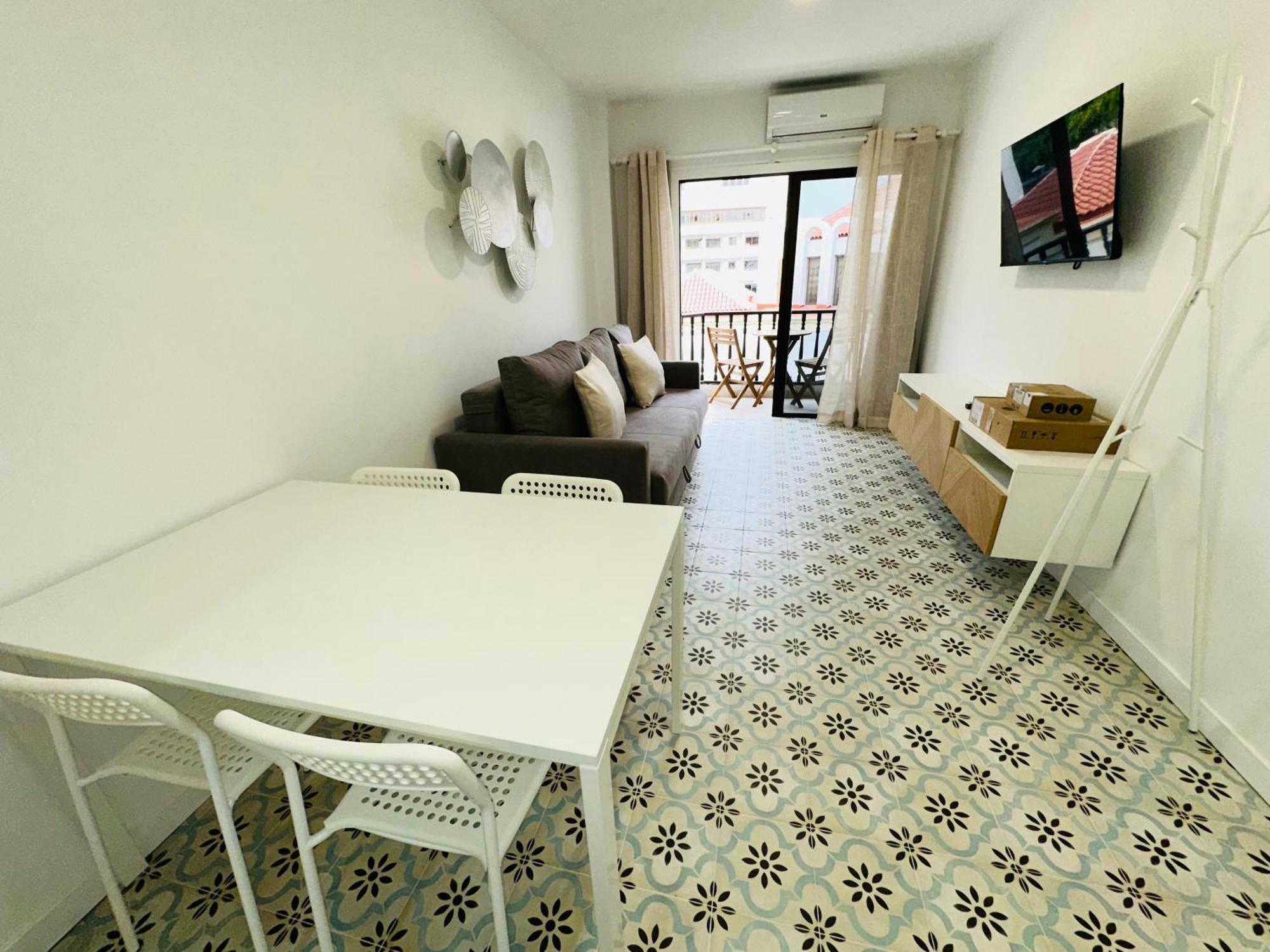 Central Flat Los Cristianos Square Guincho  ภายนอก รูปภาพ